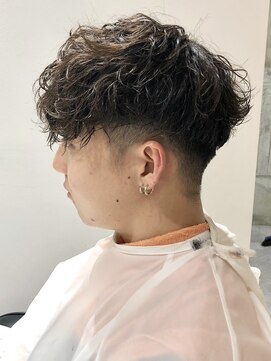 ニアウ 太田店(Niau) ツイストスパイラルパーママッシュメンズパーマ波巻きパーマ