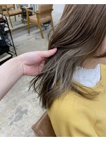 フリーラ 京都河原町三条店(freera)&nbsp;inner color white silver