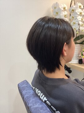 モントン(mon temps) ショートボブの毛量減らしスペシャル