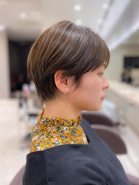 シュク 高円寺(SYUK) SYUK kazu 【高円寺 顔まわりカット 髪質改善 ハイライト 】