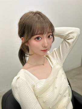 クム(kumu) 広めバング顔周りカット