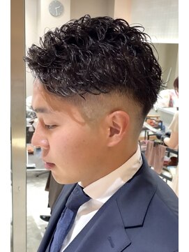 ブルニール 心斎橋(BLEUNIR) かき上げヘアツーブロックビジネスツイストスパイラルパーマ