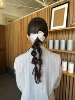 キュオンシア(CUEON. ciea)&nbsp;お呼ばれヘア×編みおろしヘア