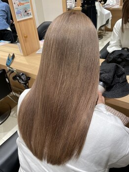 サラ 山口店(SARA)の写真/【縮毛矯正＆髪質改善特化】乾かすだけでまとまる艶髪へ＊<SARA>が叶える感動の美髪体験を♪
