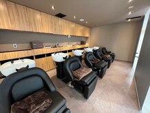 トッカ 千葉ANNEX店(tocca)の雰囲気（フルフラットシャンプー台で行うマッサージシャンプーは格別♪）