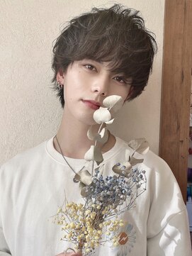 ユーフォリア 渋谷グランデ(Euphoria SHIBUYA GRANDE) マロンベージュ 女性ウケ ナチュラルメンズスタイル MOMO