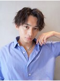 センターパートツイストスパイラルパーマ