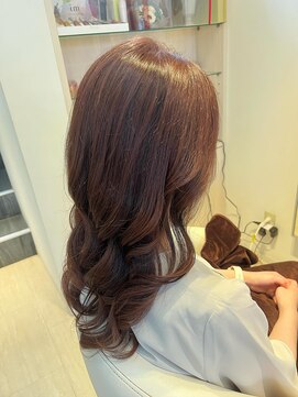 ヘアーリゾートラシックアールプラス(hair resort lachiq R+) 《R+》艶カラー/レッドブラウン/ミディアム/20代/