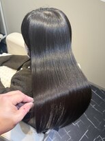 シア(Sia.)&nbsp;髪質改善/縮毛矯正/暗めカラー/グレージュ