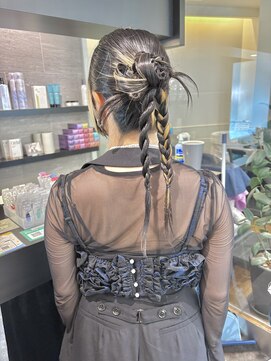 ケンジ 横浜(KENJE) カチモリヘア/タイトヘア/編みおろし/結婚式/お呼ばれヘア