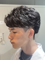 ブルニール 中崎町(BLEUNIR) フェザーパーマ フェザーショート 韓国ヘア ビジネスヘア
