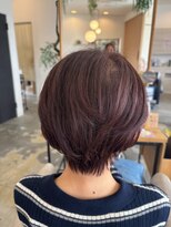 ボンドヘアステージ 良福寺店(BOND hair stage) 上品さを引き立てるショートボブ。ブリックカラーで大人のツヤ髪