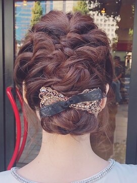 ヘア クチュール ミヨ(HAIR COUTURE MIYO) 結婚式　編み込みスタイル