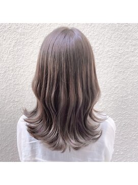 フェリア 緑地公園(FERIA) くびれミディアム×グレージュ