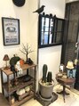 インデックスヘア リブゴーシュ スパ 両国 店内の照明やディスプレイ、植木の剪定。