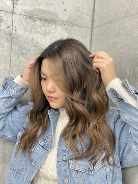 モニカ(MONIQA) ブルネットバレイヤージュ