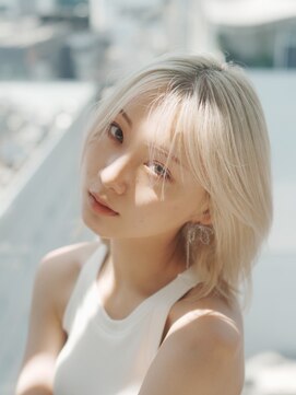 マージュ ギンザ(marju GINZA) ☆ブロンドヘアー　ブリーチ抜きっぱなし　ブロンド