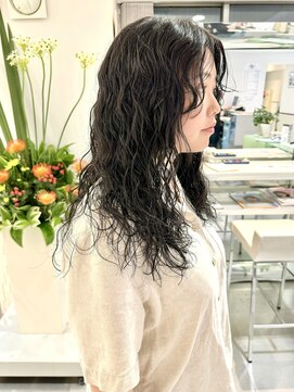 ゼンコー オモテサンドウ(ZENKO Omotesando) くるくるパーマロングパーマレイヤーパーマウルフパーマ表参道
