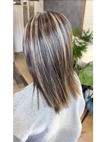 ココテラス(coco terrace)&nbsp;ハイライト/ケアブリーチ/イルミナカラー/トリートメント