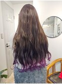 スーパーロングヘアの裾カラー