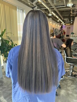 ネス(ness) ハイライト/バレイヤージュ/イルミナカラー/ブリーチ/韓国