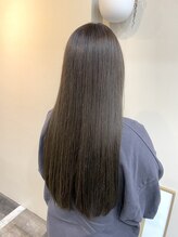 シーン(seen.) 艶感オリーブベージュ