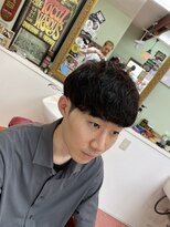 いなたいバーバー&nbsp;癖毛を活かしたマッシュ