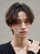 フィフス(fifth) ルーズパーマセンターパート微分けニュアンスフェザー毛流れ原宿