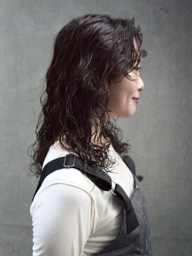 ビュートリアム 梅田(BEAUTRIUM) スタイリング簡単くるっとパーマ