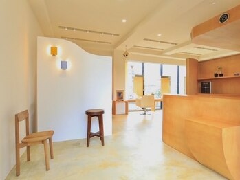 コウボウ(COUBOU)の写真/<渋谷B1出口徒歩2分>一人ひとりに寄り添った、更にパーソナルなデザインであなたの理想のヘアを叶えます。