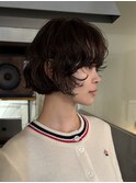 外国人風ウェーブボブパーマ／unplugged
