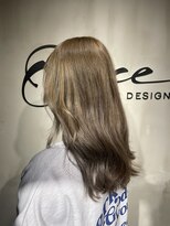 ワンス(Once)&nbsp;ミルクティーベージュ