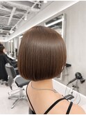 前上がりボブ