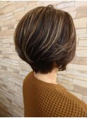 ショートボブ/ハイライトカラー