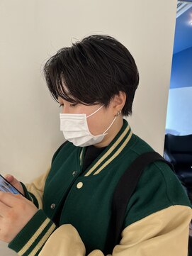 トレス(TRESS) センターパート　ショートヘア　韓国風ショート