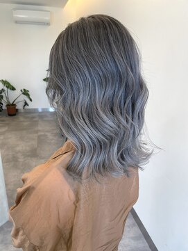 フェーディン(fa/din) バレイヤージュチャコールグレージュ