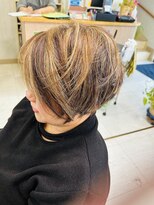 メルサ(Merusa)&nbsp;外国人風ハイライトカラー