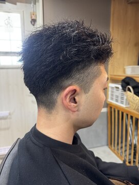 クロノ(CHRONO) フェードツイストスパイラルパーマ