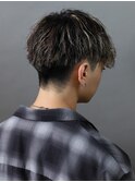 メンズ刈り上げマッシュスペインカールメッシュカラー