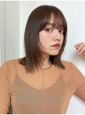 レイヤーカット　顔周りレイヤー　ミディアムレイヤー
