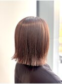 マロンベージュ　切りっぱなしボブ