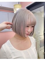 ケアブリーチを使用したデザインカラー　スタイリストchiaki