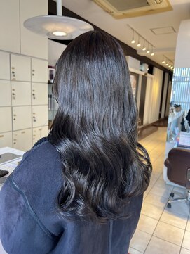 ゴッド ヘアーアンドメイク 高崎西口店(GOD Hair & Make) グレー