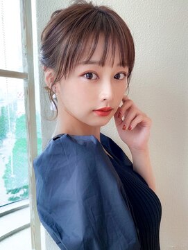 アフロート エル 大阪(AFLOAT L) 20代シースルーぱっつん前髪で結んでかわいいフェイスレイヤー