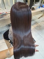 スリー(Three) 【美髪縮毛矯正×ピンクブラウン】