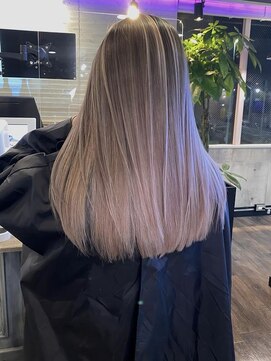 シェルヴ(XELVE) 艶ピンクバレイヤージュ