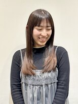 エン(YENN)&nbsp;ロング　顔周りレイヤーカット