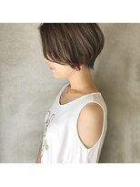 ミント(mint) ショートに透明感グレー♪