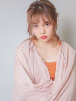 ジーテ(gite)&nbsp;後れ毛たっぷりくるりんぱアレンジ　「横浜/髪質改善/縮毛矯正」