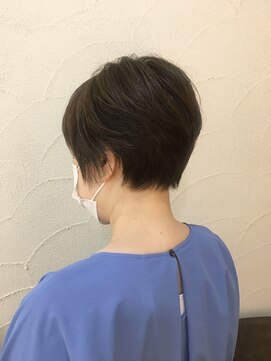 グーフォ(gufo) 大人ショートボブ